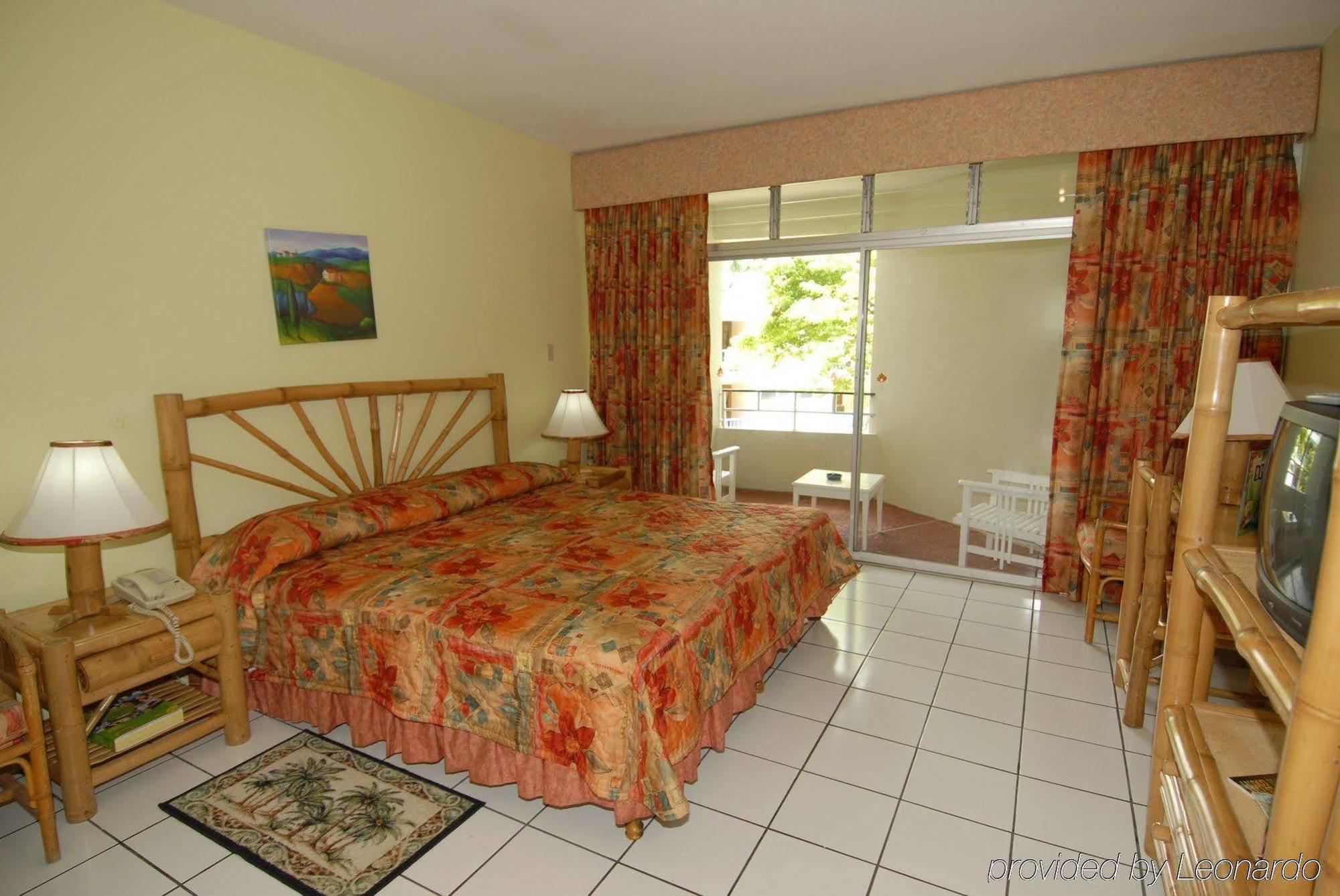 Toby'S Resort Teluk Montego Bagian luar foto